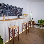 Alojamento de Acomodação e Pequeno-almoço V&v & Breakfast Pompeia