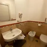 Alojamento de Acomodação e Pequeno-almoço V&v & Breakfast 4*
