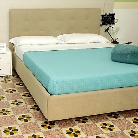 V&v & Breakfast Bed & Breakfast 4*