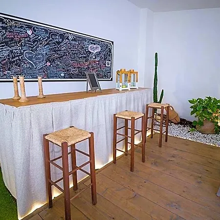 Bed & Breakfast V&v & Breakfast 4*