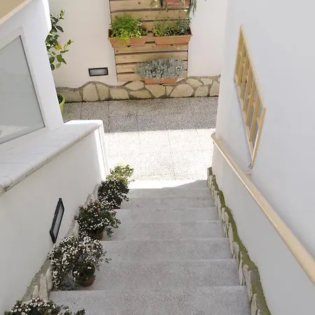 Bed & Breakfast V&v & Breakfast